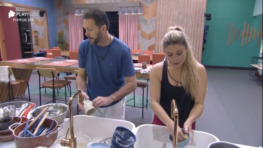 Adryana e Albert na cozinha do Power Couple