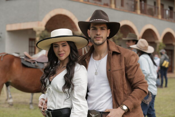 Protagonistas da novela Paixões de Gavilanes no SBT