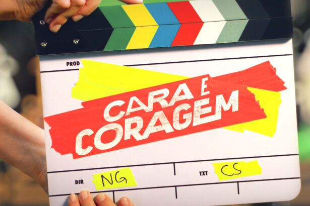 Logo de Cara e Coragem em uma claquete