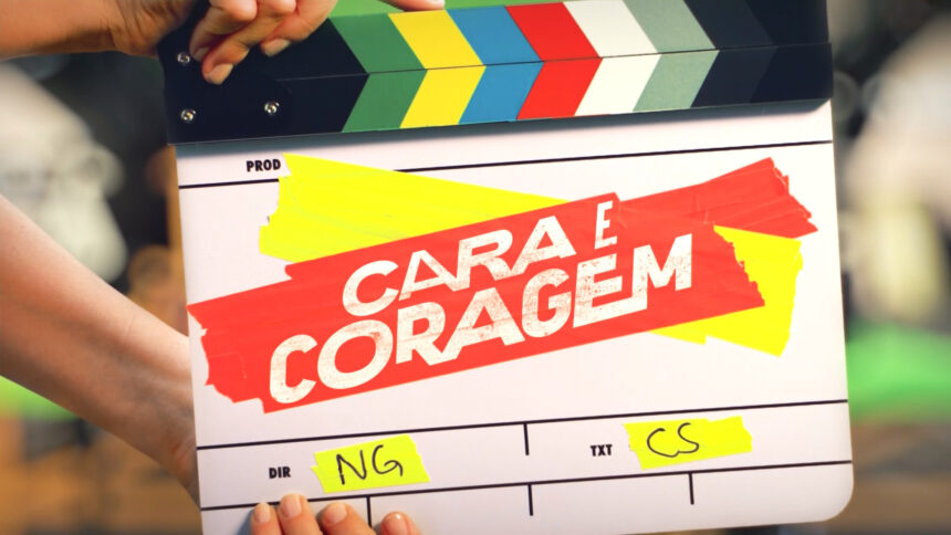 Logo de Cara e Coragem em uma claquete