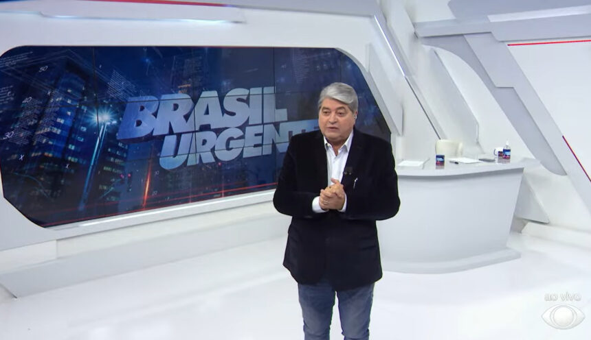 José Luiz Datena no cenário do Brasil Urgente