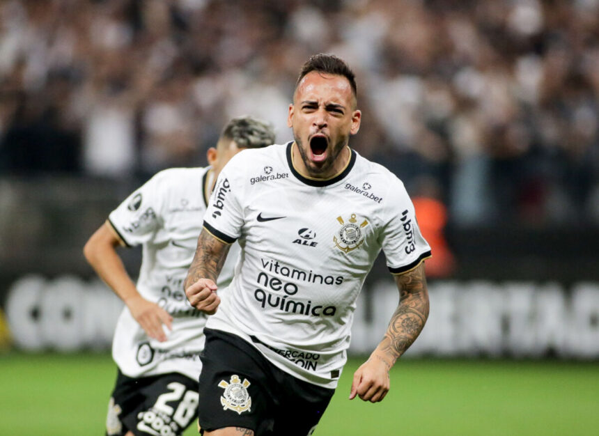 Jogadores do Corinthians comemorando gol contra o Boca Juniors