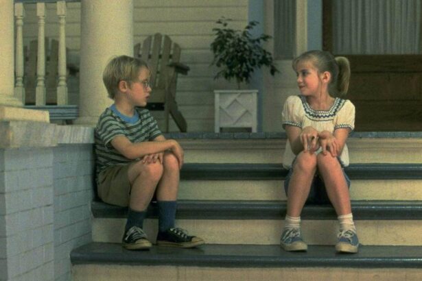 Trecho do filme Meu Primeiro Amor, exibido pela TV Globo na Sessão de sábado