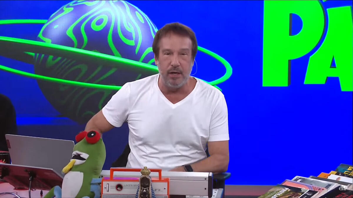 Emílio Surita nos estúdios do programa Pânico