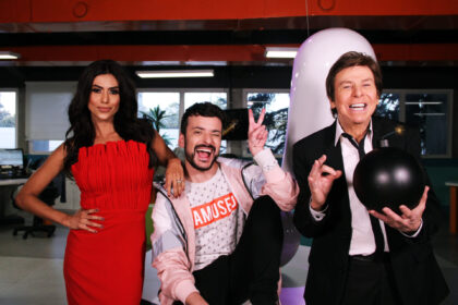 Fefito, Flavia Noronha e Nelson Rubens nos estúdios da RedeTV!