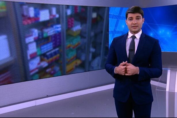 Rafael Algarte nos estúdios do News 19 horas, na Record News