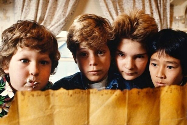 Trecho do filme Os Goonies, exibido pela TV Globo na Sessão de Sabado