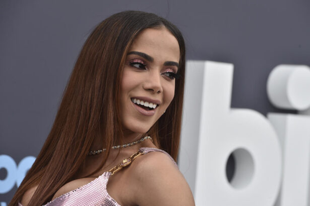 Anitta em foto de reprodução