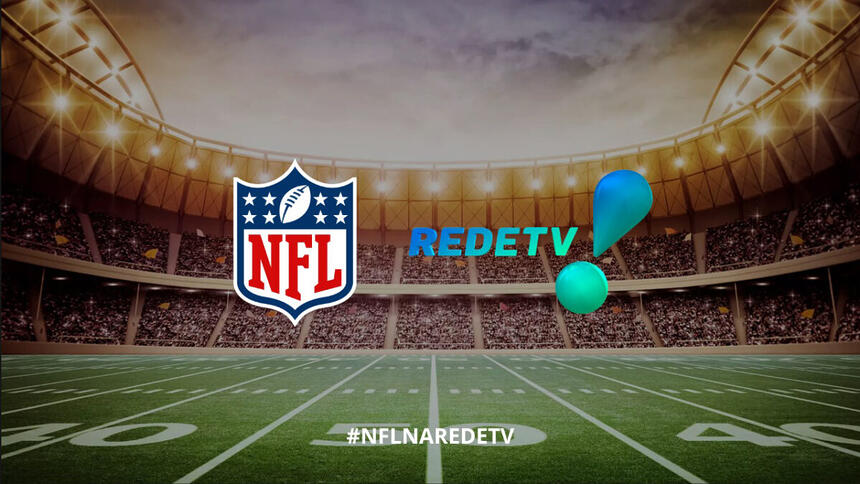 logos da NFL e da RedeTV!, com um campo de futebol americano ao fundo