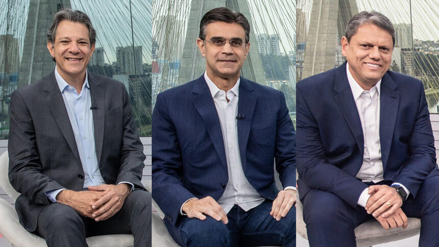 Fernando Haddad, Rodrigo Garcia e Tarcísio de Freitas, ambos sentados em uma montagem