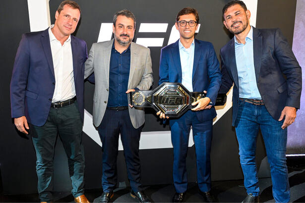 Eduardo Galetti, vice-presidente sênior do UFC; Denis Gavazzi, diretor de Esportes do Grupo Bandeirantes; Rodolfo Schneider, diretor nacional de Conteúdo do Grupo Bandeirantes e Rodrigo Minotauro