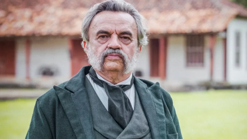 Ator José Dumont em cena de uma novela