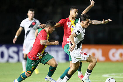 Trecho do jogo entre Vasco e Sampaio Correa pela Série B