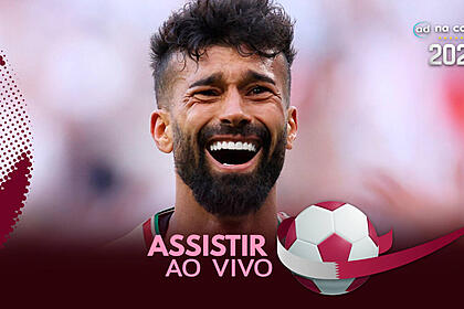 Jogador Rezaeian, com a camisa da Irã, na arte onde assistir ao jogo Irã x Estados Unidos