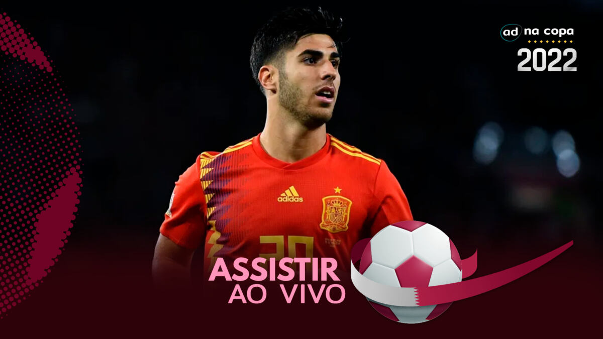Jogador Asensio, com a camisa da Espanha,, na arte de onde assistir ao jogo Marrocos x Espanha