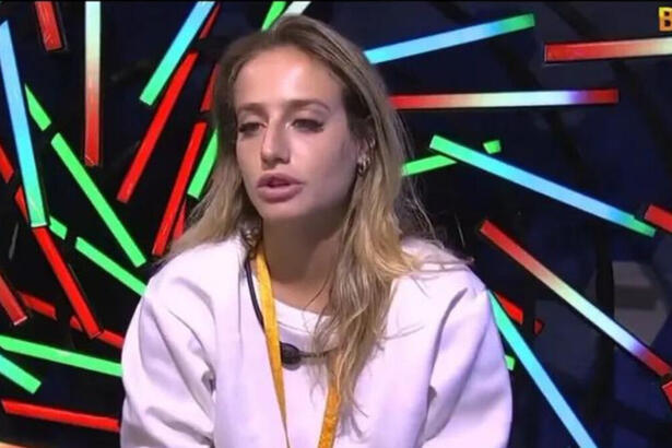 Bruna Griphao, no confessionário, em trecho do raio-x do BBB 23