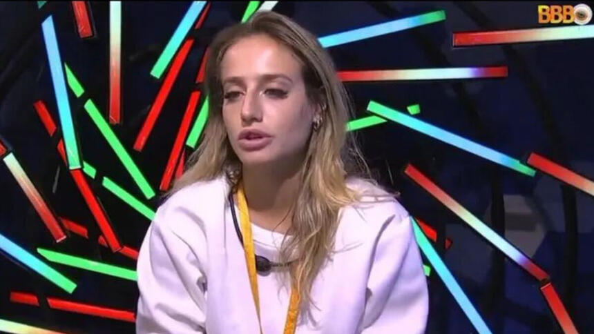 Bruna Griphao, no confessionário, em trecho do raio-x do BBB 23