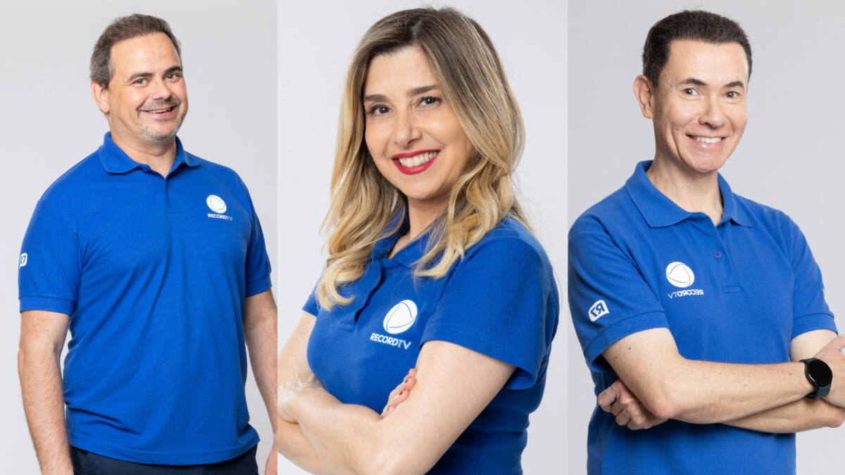 Montagem de Carioca, Mylena Ciribelli e Lucas Pereira, utilizando o uniforme azul de esportes da Record TV