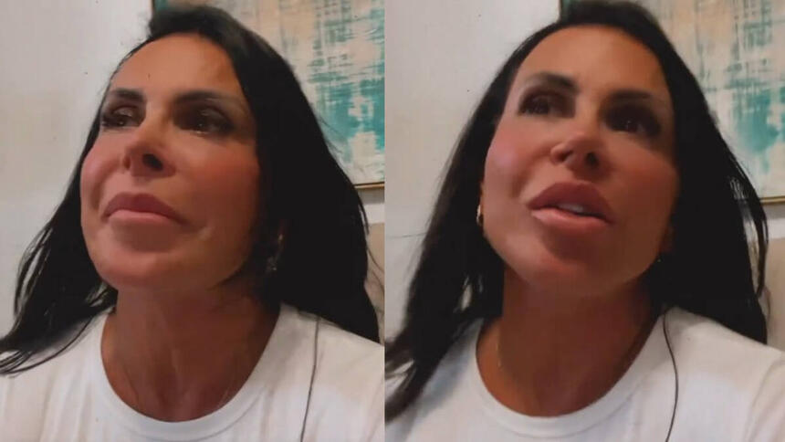 Trechos de Gretchen, com uma camisa branca, desabafando nos stories do Instagram