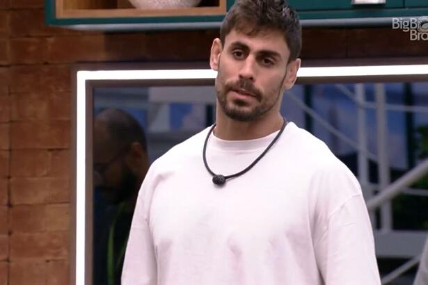 Antonio Cara de Sapato na cozinha do BBB 23