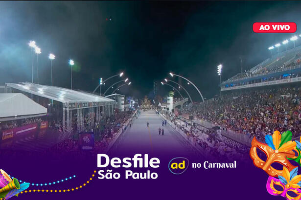 Avenida do Sambódromo do Anhembi - desfile da 1ª noite, na arte do Carnaval do Alta Definiçaõ