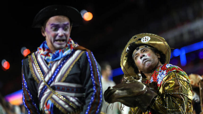 Trecho do desfile da Imperatriz Leopoldinense, com o enredo sobre Lampião, no Carnaval do Rio de Janeiro