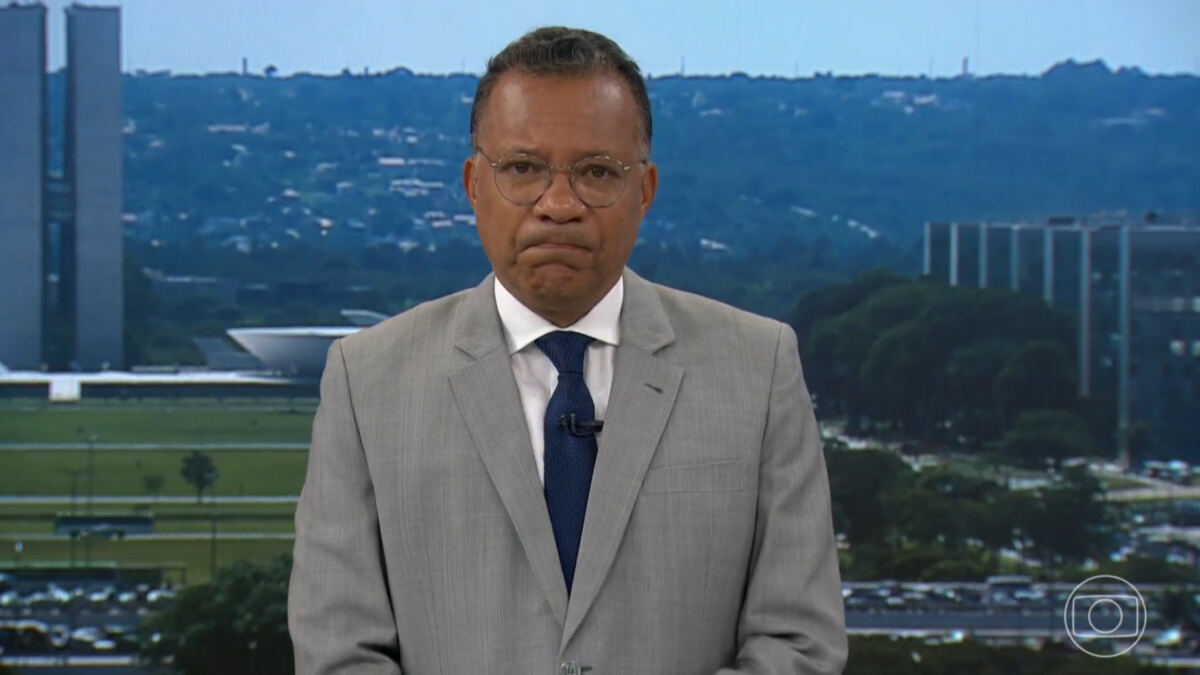 Heraldo Pereira com os olhos marejados e semblante triste no Bom Dia Brasil