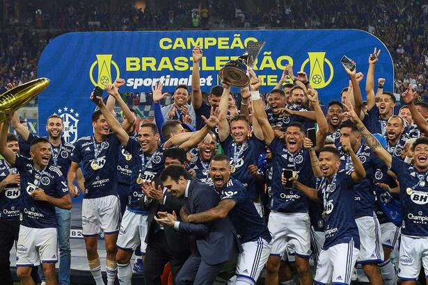 Cruzeiro venceu a Série B do Brasileirão no ano passado; Band vai transmitir campeonato a partir deste ano