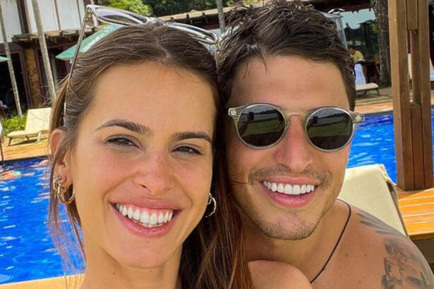 Felipe Prior e Jéssica Castro posando em uma selfie