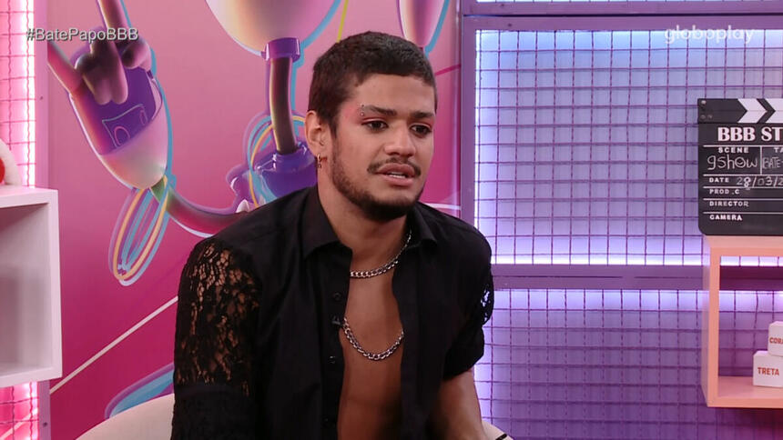 Gabriel Santana em trecho do Bate-papo BBB no Gshow