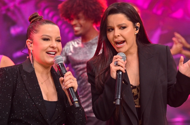 Maiara e Maraísa encantam público cantando Elis Regina no Faustão na Band