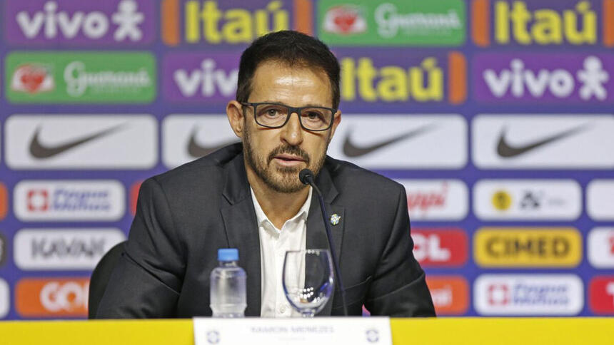 Técnico Ramon Menezes durante a convocação para o amistoso Brasil x Marrocos