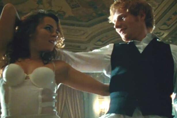 Ed Sheeran é acusado de plágio por Thinking Out Loud