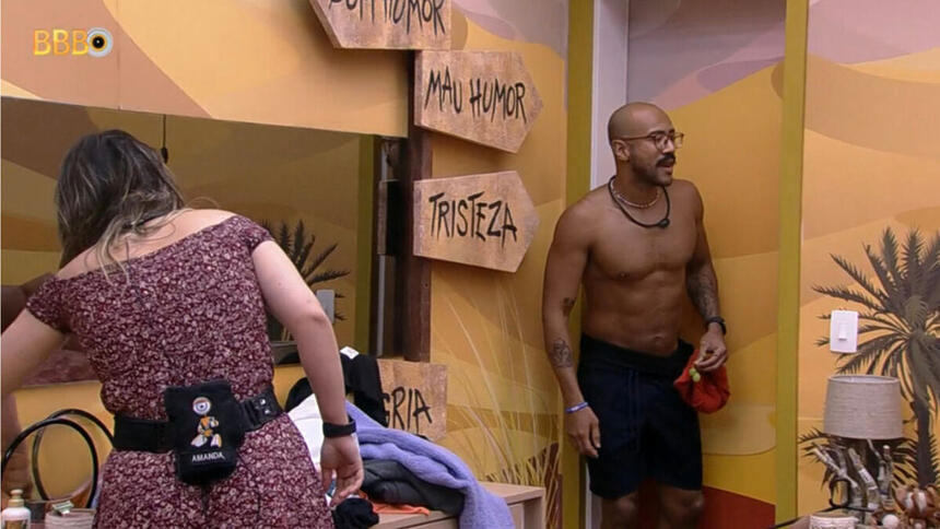 Ricardo no quarto deserto zoando Amanda no BBB 23