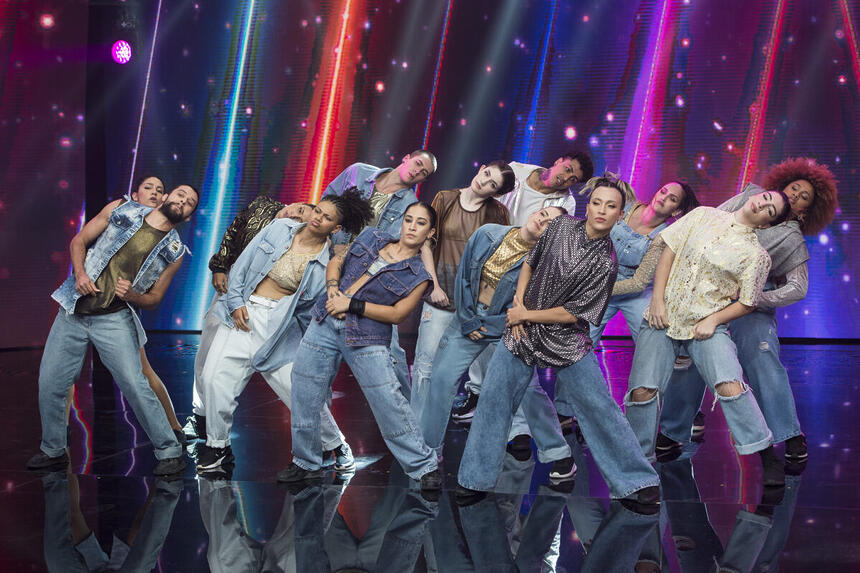 Apresentação do grupo de dança de rua, Kahall no Faustão Na Band