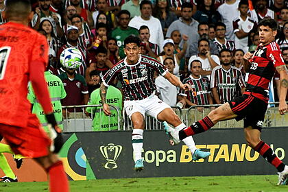 Trecho do jogo entre Fluminense e Flamengo pela Copa do Brasil
