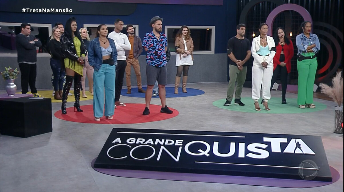 Participantes na atividade de apontamento do A Grande Conquista
