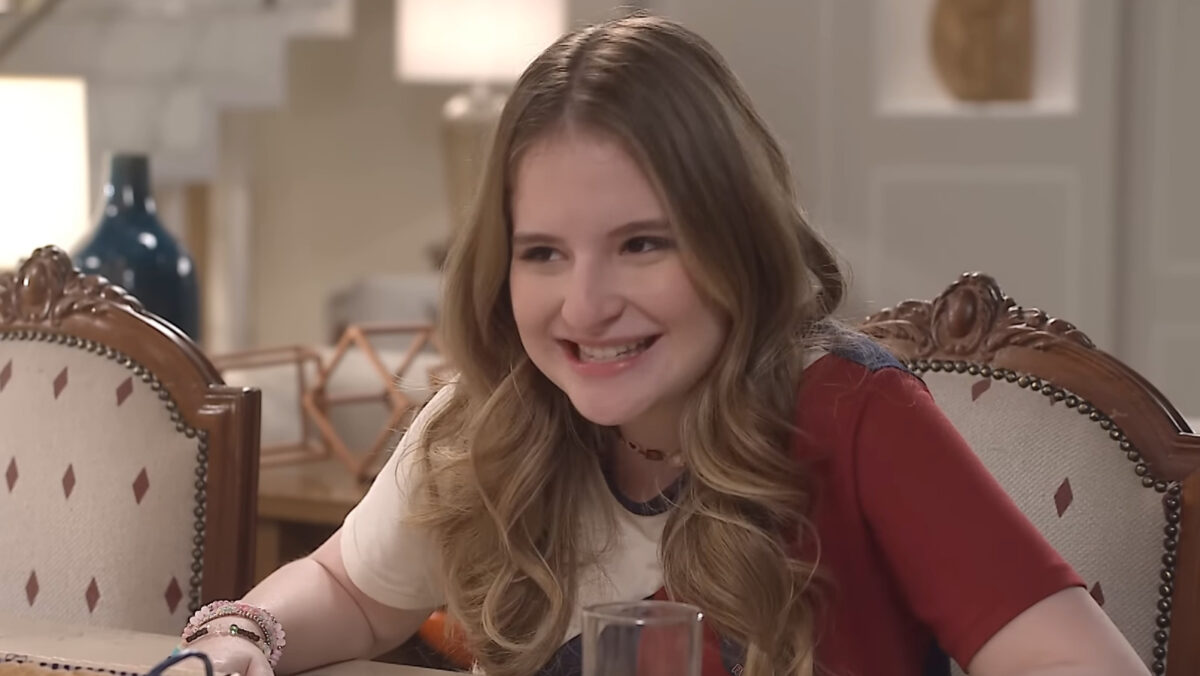 Sophia Valverde, em trecho da novela Poliana Moça
