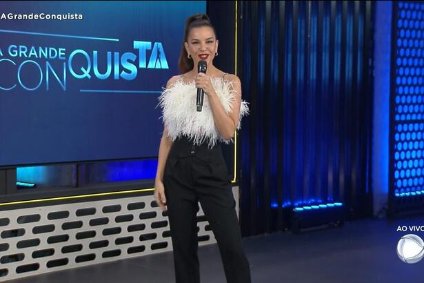 Mariana Rios apresentando o A Grande Conquista desta quarta-feira, 17/05/2023