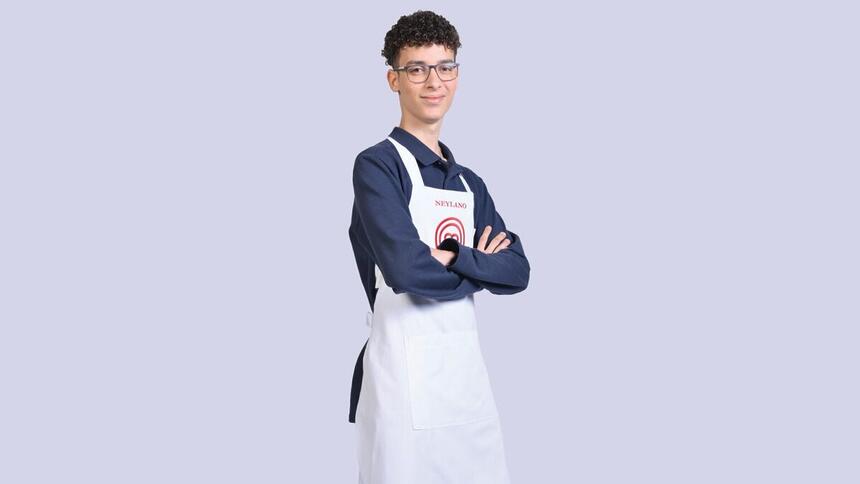 Neylano de avental do MasterChef Brasil 10