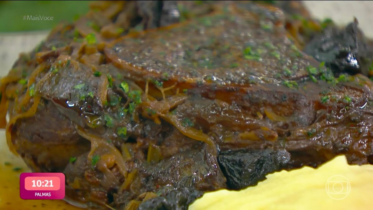 Ossobuco com molho de ameixa preparado por Ana Maria Braga no Mais Você