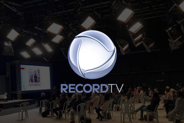 Logo da Record TV no estúdio de novelas