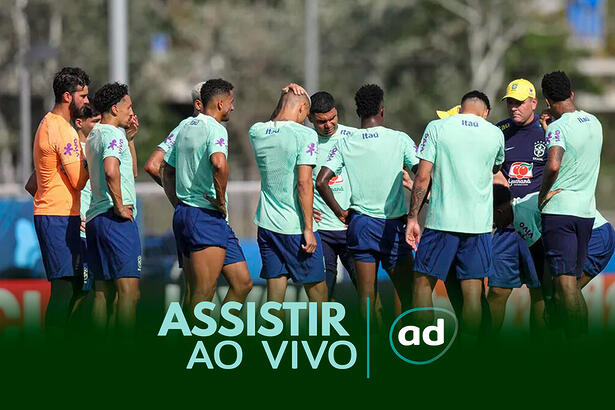 Seleção brasileira treinando para amistoso Brasil x Guiné