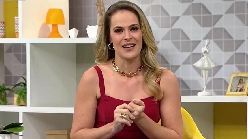 Regiane Tápias apresentava o Revista da Cidade, que deixa a programação da TV Gazeta