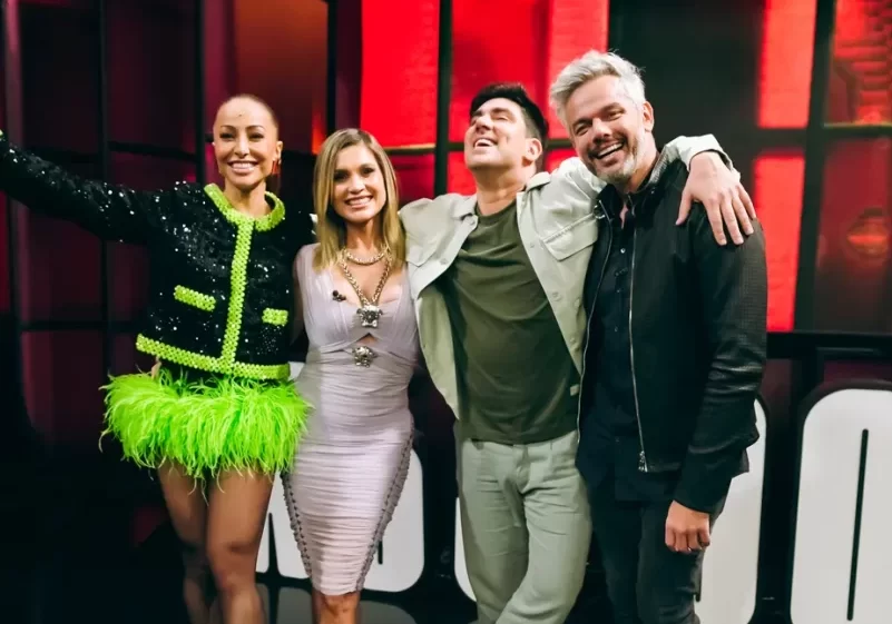 Sabrina Sato, Flávia Alessandra, Marcelo Adnet e Otaviano Costa em gravação de programa do GNT