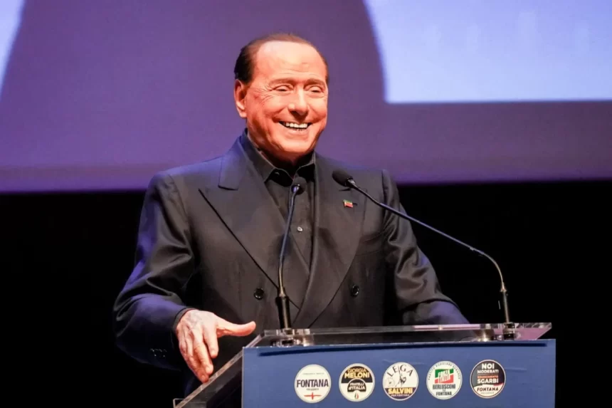 Silvio Berlusconi em trecho de um discurso em um evento oficial