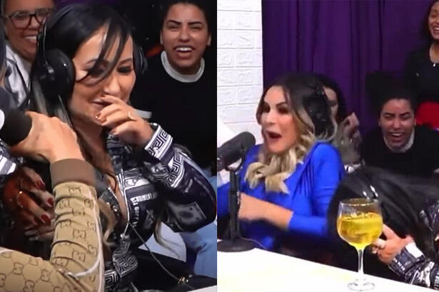 Solange Bezerra com a mão na boca, usando fone de ouvido durante entrevista; Deolane com a boca aberta, sorrindo, ao lado da mãe