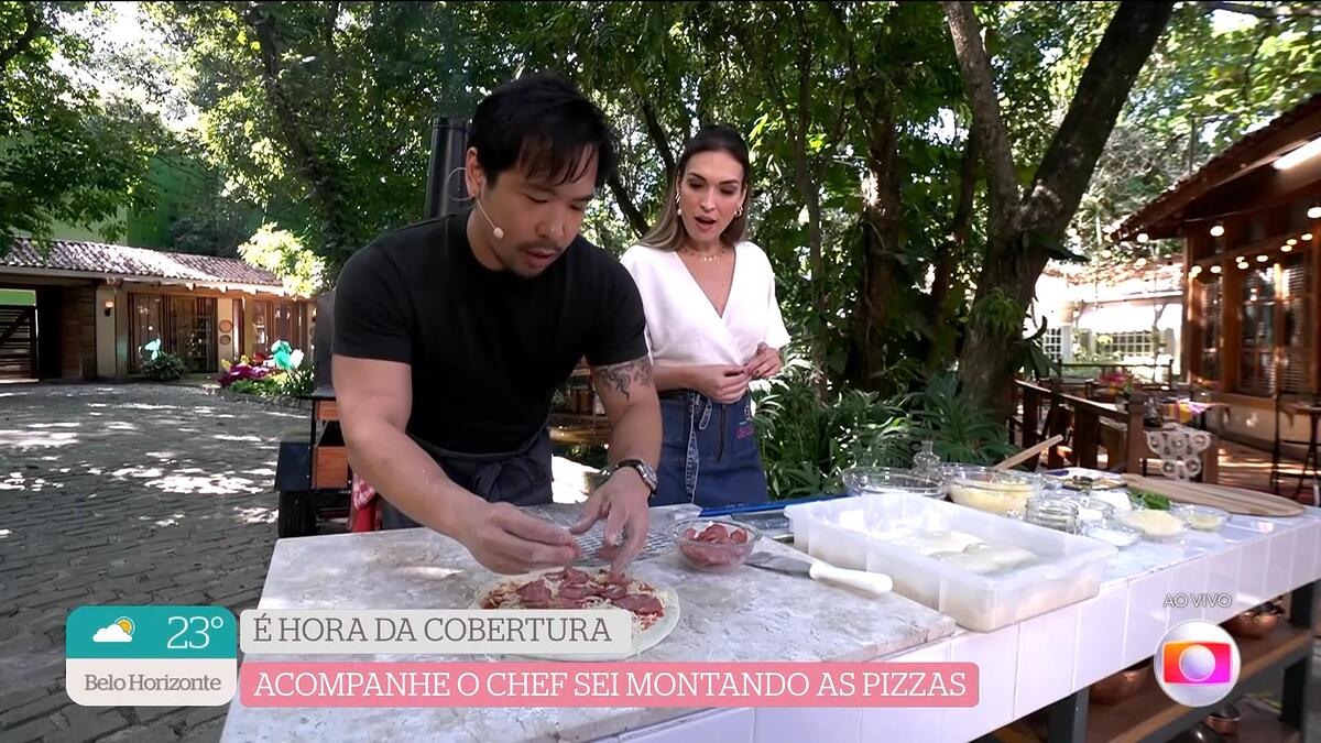 Chef Sei Shiroma prepara a receita de Pizza