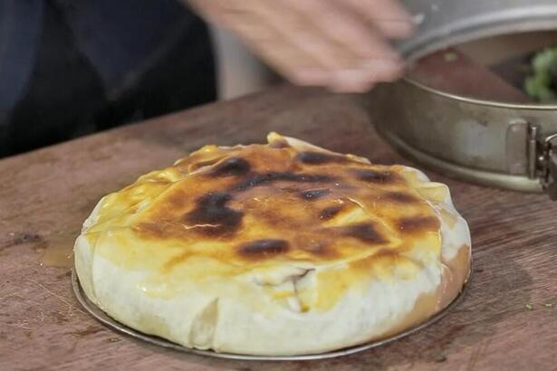 Torta de filé-mignon de Rodrigo Hilbert já pronta no É de Casa