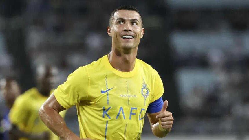 Cristiano Ronaldo comemorando um gol pelo Al-Nassr